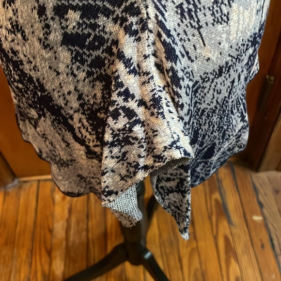 BCBG Maxazria Silk Sweater - Picture 5 of 11